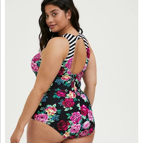 New! Torrid sz 2 Floral Stripe Bathing Swim Suit size 2X - Picture 3 of 3